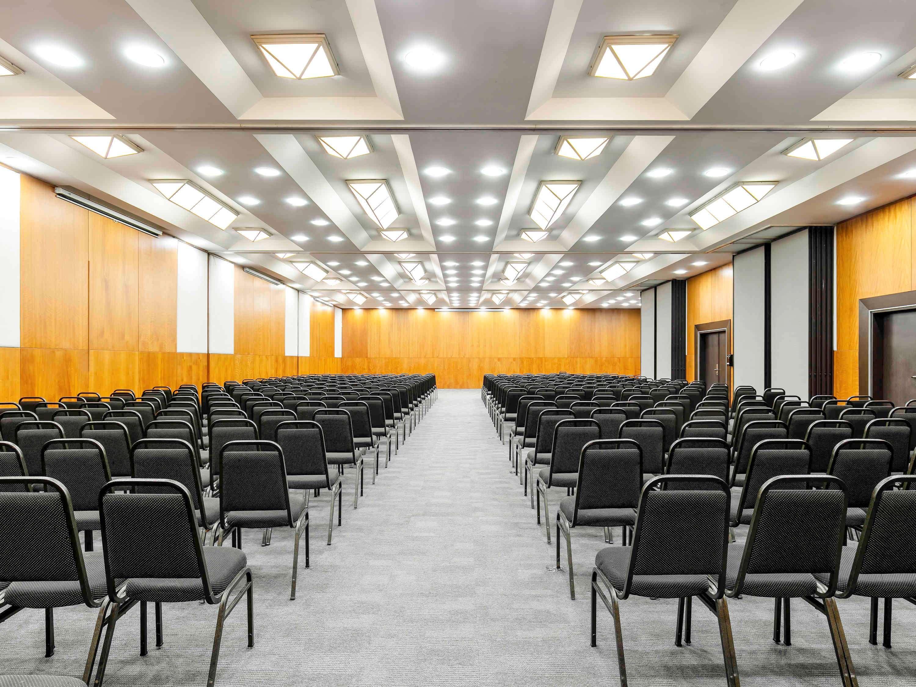 Mercure Belo Horizonte Lourdes Екстериор снимка