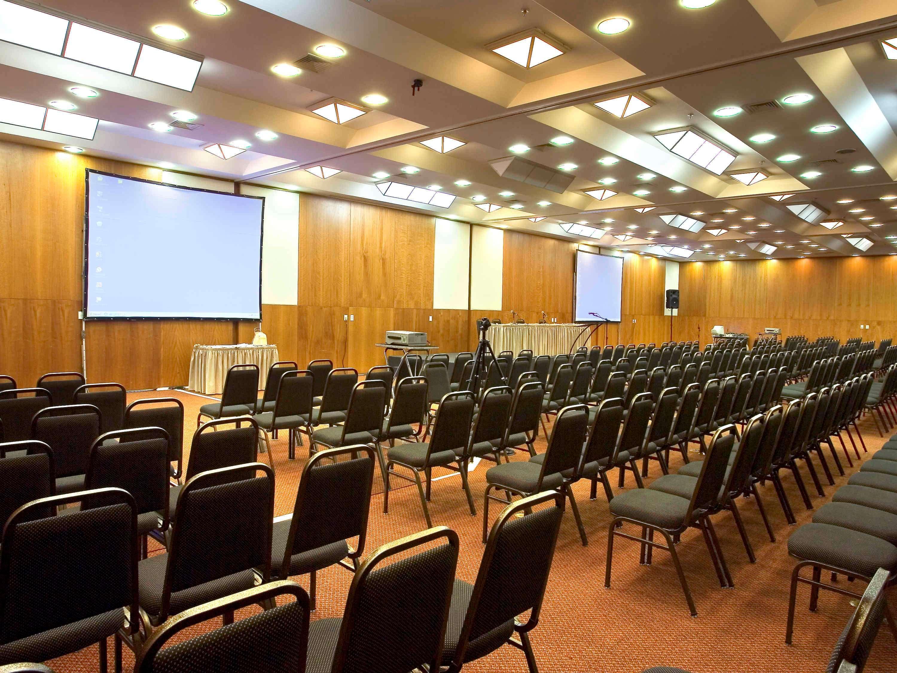 Mercure Belo Horizonte Lourdes Екстериор снимка