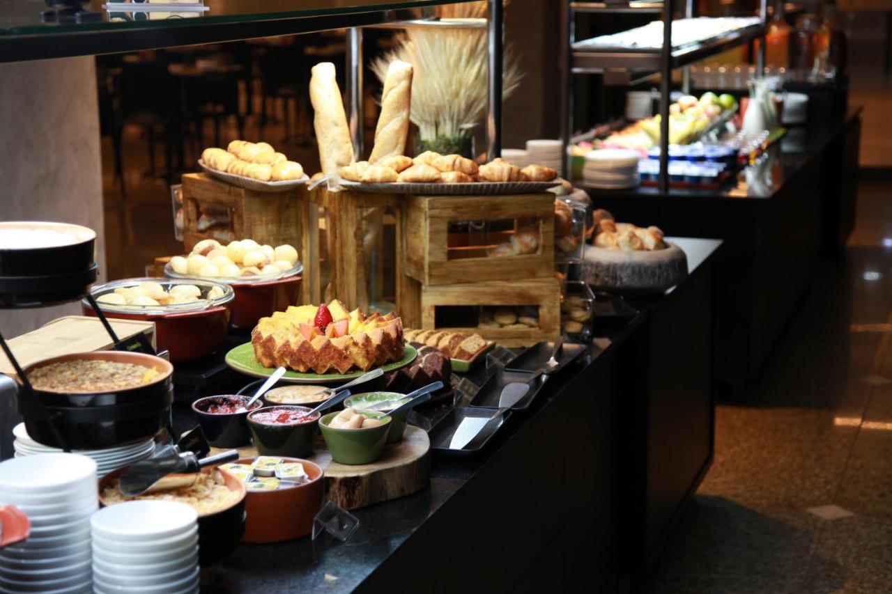 Mercure Belo Horizonte Lourdes Екстериор снимка